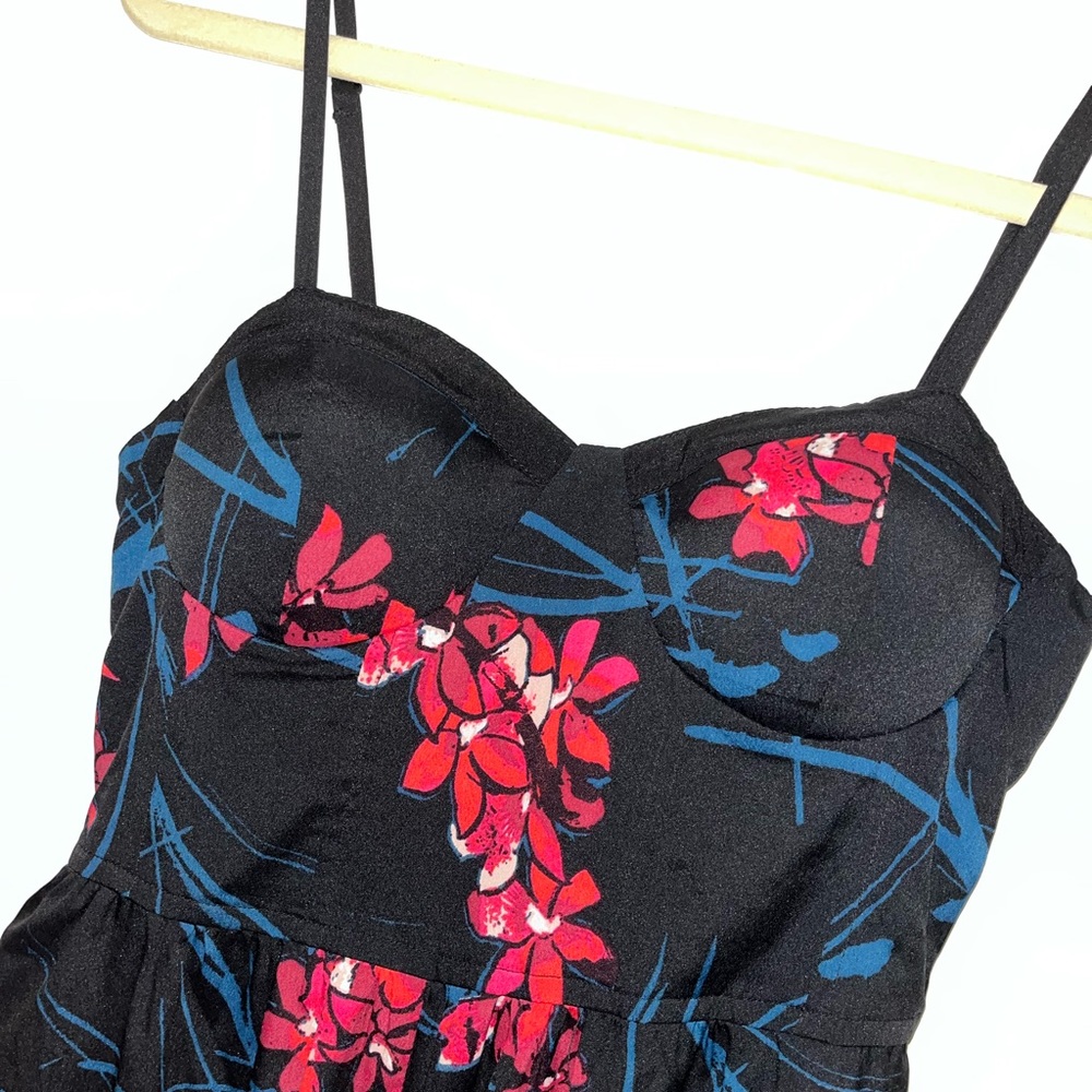 Band Of Gypsies Sweetheart Bustier Style Floral Jumpsuit Size S